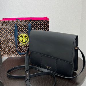 Tory Burch Block-T Box Crossbody/Shoulder Bag In Black